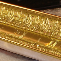 Traditional water gilding class